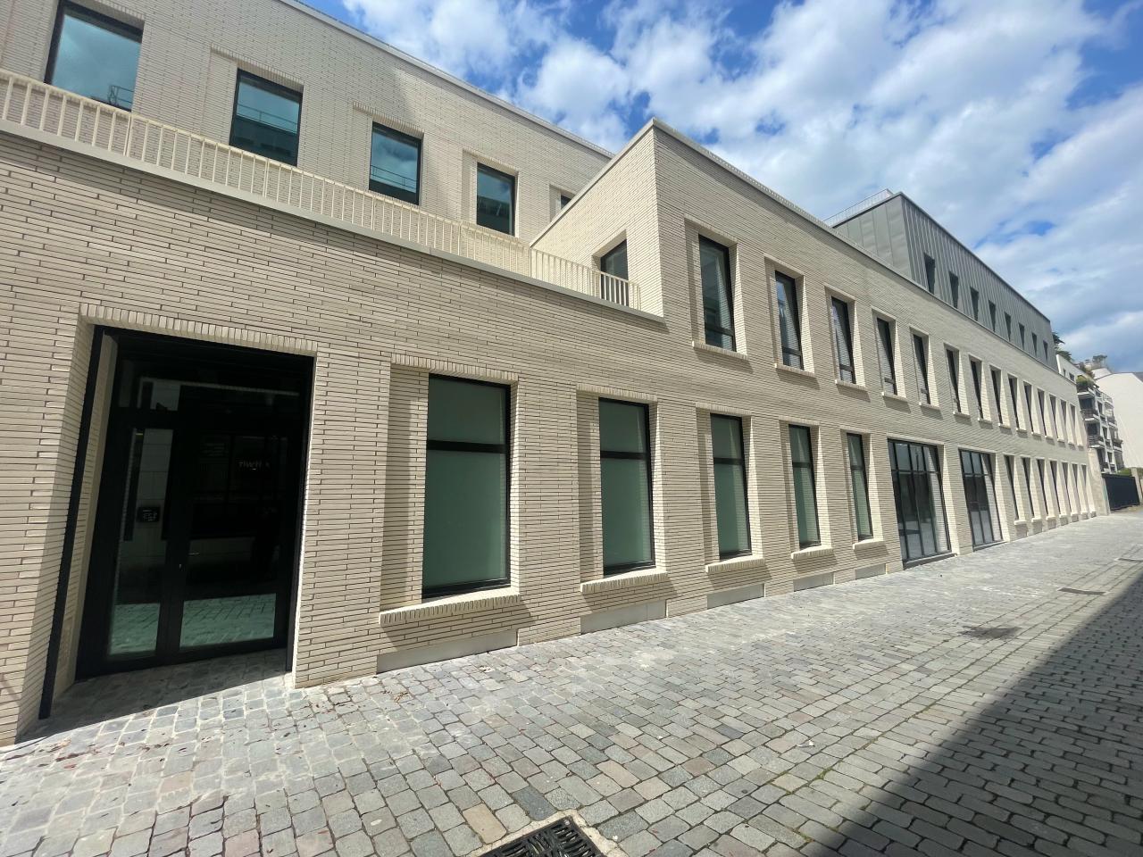 Bureau Paris 2112m² Location bureau Paris OLBUR2420193 5